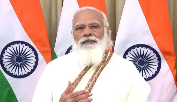 Budget 2021: PM मोदी ने वित्त मंत्री की थपथपाई पीठ, कहा-बजट से किसानों की बढेगी आय और आत्मनिर्भर भारत का है विजन