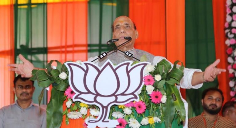 ‘सत्ता सुख के लिए नहीं मांग रहे तीसरा कार्यकाल’, राजनाथ सिंह ने कहा- हम जो कहते हैं वो करते हैं