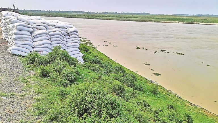 Bihar Flood Update: बिहार में बाढ़ के क्या हैं हालात? अपने जिले की नदियों का जानें ताजा अपडेट