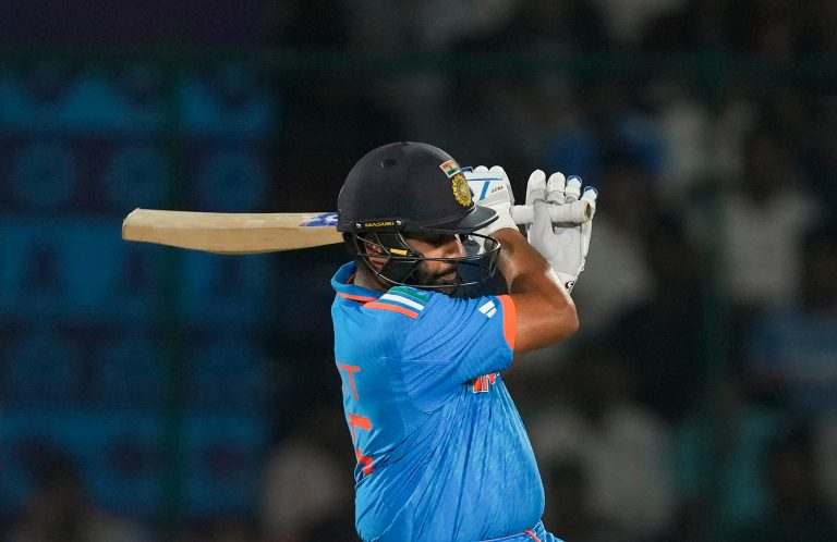 World Cup: रोहित शर्मा ने अंतरराष्ट्रीय क्रिकेट में छक्कों का वर्ल्ड रिकॉर्ड बनाया, क्रिस गेल छूट गए पीछे