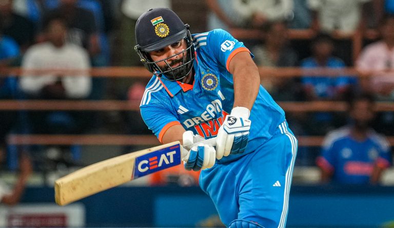 Rohit Sharma Records: रोहित शर्मा बने वर्ल्ड कप में सबसे तेज 1000 रन बनाने वाले खिलाड़ी, सचिन का रिकॉर्ड तोड़ा