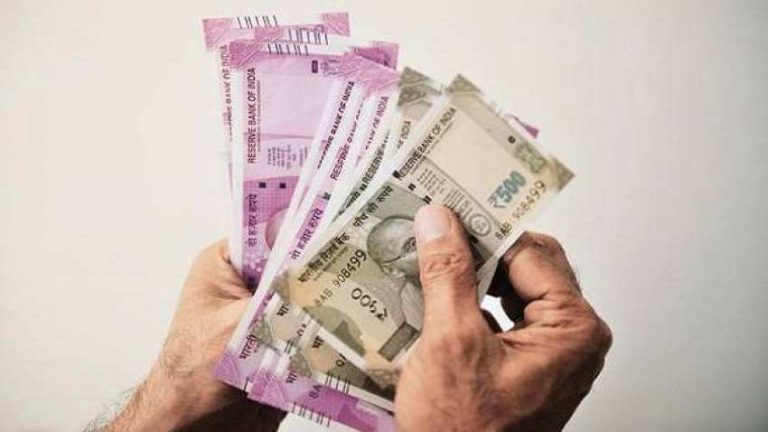 PM Kisan Yojana: 12वीं किस्त से पहले करवा लें ये काम, नहीं तो अटक जाएंगे 2 हजार रुपए, इस दिन आएंगे पैसे