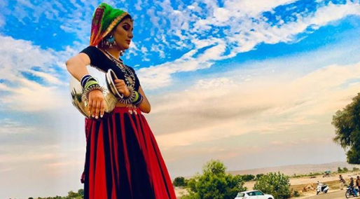 डांसिंग क्वीन सपना चौधरी के देसी लुक पर फिदा फैंस का लाजवाब कमेंट- ‘बन-ठनकर कहां चली मैडम’?