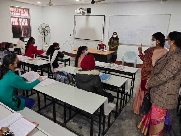 बिहार के नियोजित शिक्षक करेंगे मैट्रिक-इंटर परीक्षा का बहिष्कार, जानिये क्या है मामला