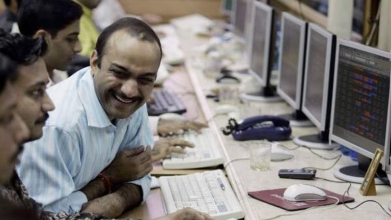 Share Market: भारतीय शेयर बाजार तूफानी तेजी के साथ बंद, सेंसेक्स 241 अंक उछला और निफ्टी 21,350 के ऊपर पहुंचा