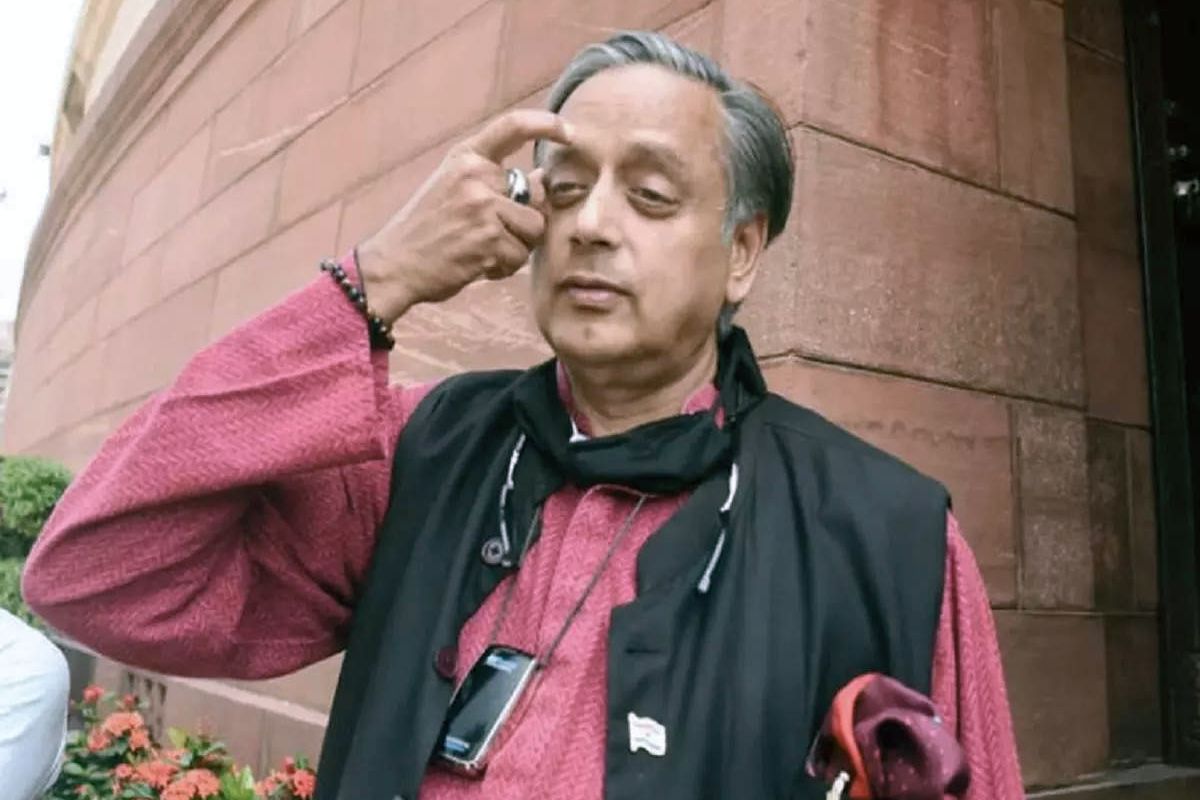 Shashi Tharoor Congress Crisis