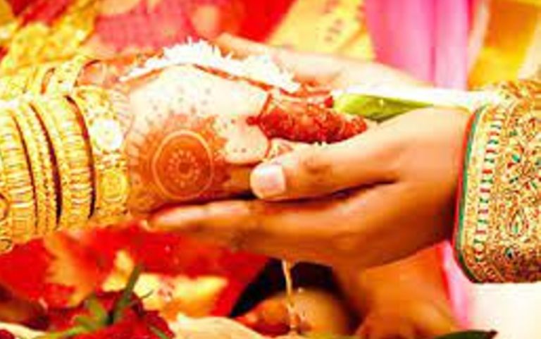 Bihar News: शिलांग की प्रेमिका से शादी कर अपने घर पहुंचा था युवक, पुलिस ने मारा छापा तो हुआ फरार