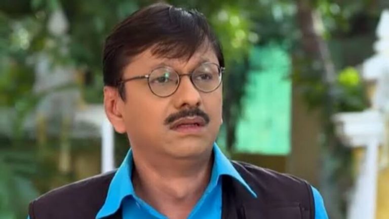 Taarak Mehta Ka Ooltah Chashmah: जानें, एक एपिसोड से कितना कमाते हैं ‘पोपटलाल’, अनुपम खेर के साथ भी कर चुके है काम