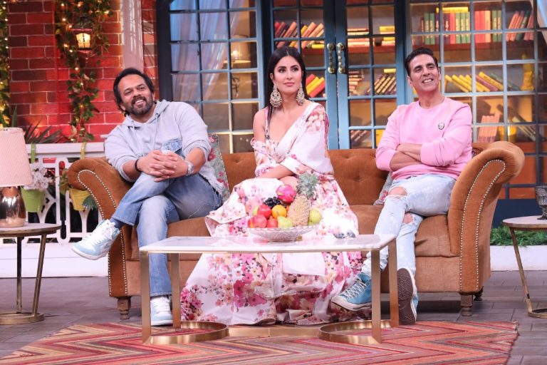 Film Promotion: ‘द कपिल शर्मा शो’ के सेट पर ‘सूर्यवंशी’ की टीम ने की मस्ती