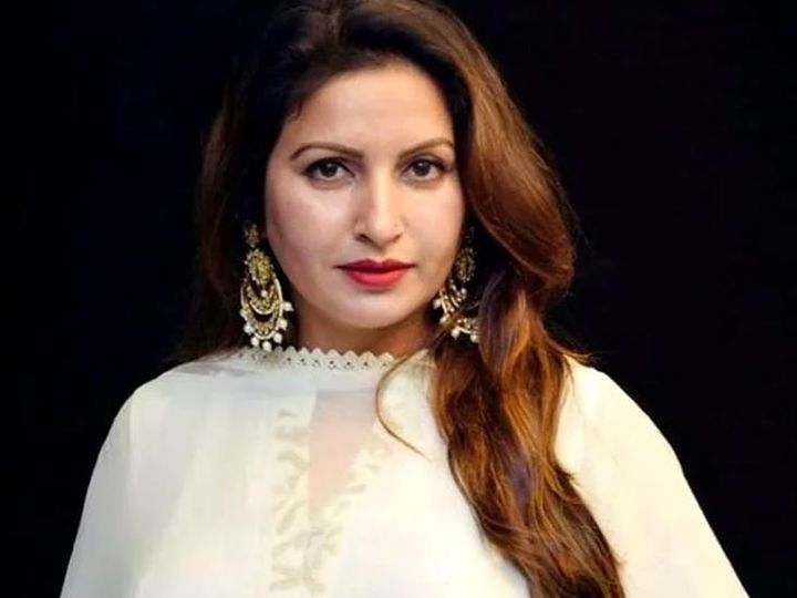 EXCLUSIVE : सलमान खान को चौबीस घंटे देख सकती हूं, Bigg Boss प्रतियोगी और बीजेपी नेता सोनाली फोगाट ने किया खुलासा