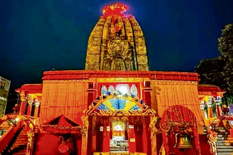डेढ़ लाख वर्ष पुराना है देव का सूर्य मंदिर