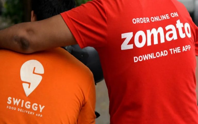 Zomato, Swiggy पर खाना मंगाना पड़ेगा महंगा, बढ़ेगा प्लेटफॉर्म शुल्क