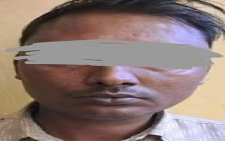 West Bengal : पंचायत चुनाव से पूर्व एसटीएफ ने हथियार समेत दो को किया गिरफ्तार