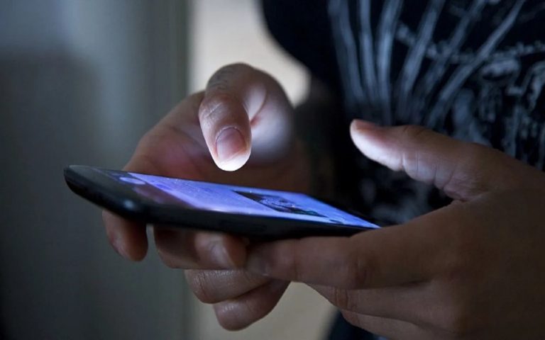 TRAI Report : दूरसंचार ग्राहकों की संख्या बढ़कर 117.39 करोड़ पहुंची, जानें जियो और एयरटेल ने कितने जोड़े