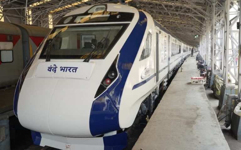 वंदे भारत ट्रेनों में सफाई