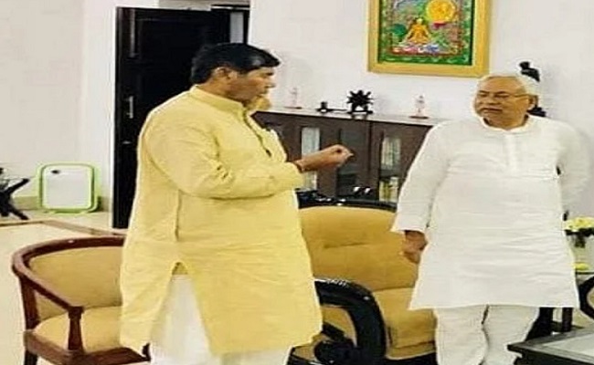 बिहार को विशेष राज्य का दर्जा दिलाने की मांग में सीएम नीतीश को पशुपति पारस का साथ, जानें क्या कहा…