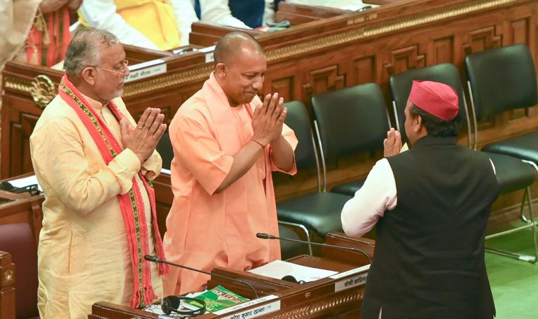 इंदिरा के आपातकाल से भी खतरनाक आज की सरकार का ये ‘काल’, सीएम योगी को लेकर अखिलेश यादव ने कही ये बात