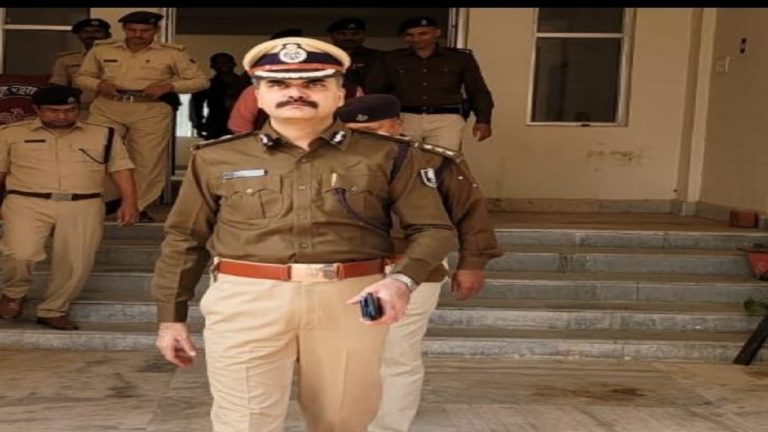 बिहार : ‘मृत्यु का भी भय नहीं’ IPS विकास वैभव का नीतीश की नसीहत के बाद नया ट्वीट