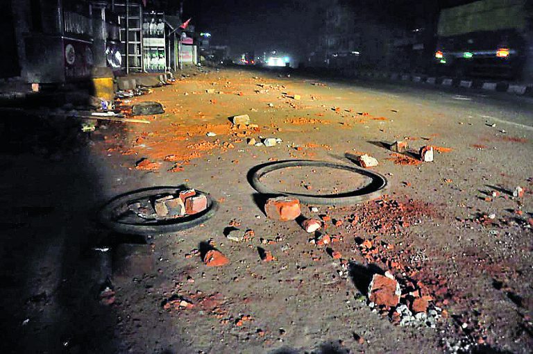 Ranchi Violence: नगड़ी में उपद्रव के बाद भारी संख्या में 500 पुलिस फोर्स तैनात, दुकान-बाजार सब बंद