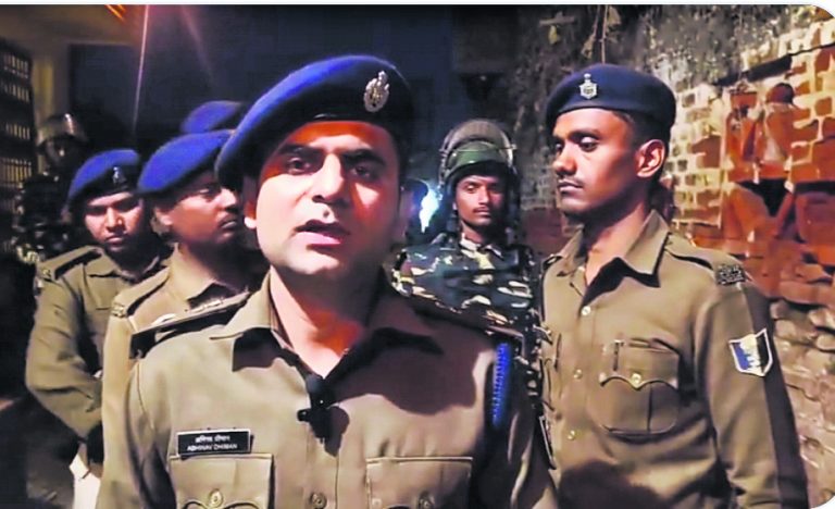 पटना के फुलवारीशरीफ में दो गुटों के बीच झड़प में पथराव व फायरिंग, थानेदार समेत 3 पुलिसकर्मी भी जख्मी
