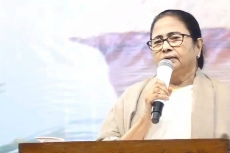 Mamata Banerjee : ममता बनर्जी ने कहा, पदक जीतने वाले खिलाड़ियों को दी जाएगी नौकरी…