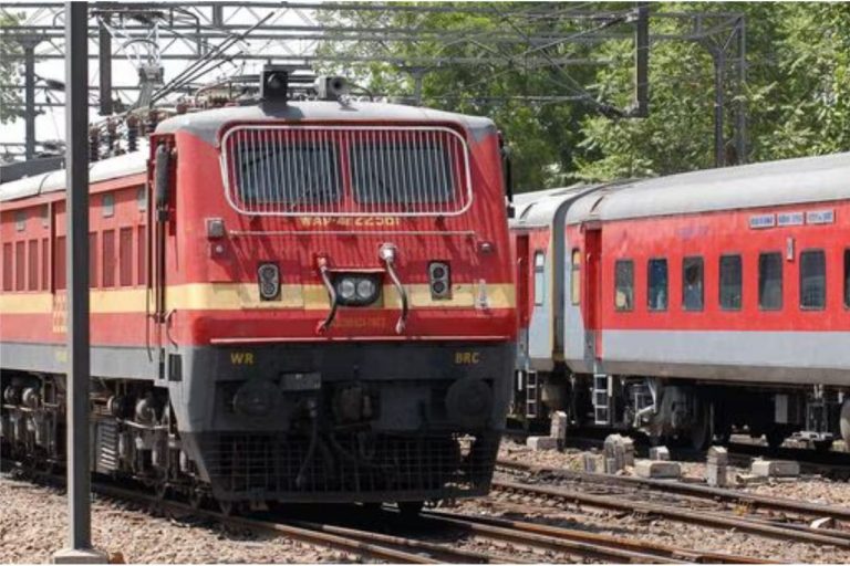 Train News : तारापीठ मंदिर जाने वाले लोगों के लिये खुशखबरी, हावड़ा-रामपुरहाट के बीच चलेंगी स्पेशल ट्रेन