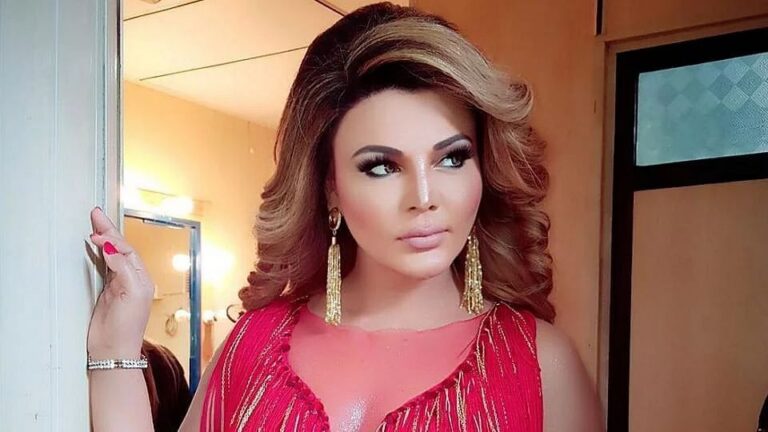 Rakhi Sawant के खिलाफ मुकदमा दर्ज, ‘आदिवासी आउटफिट’ का उड़ाया था मजाक