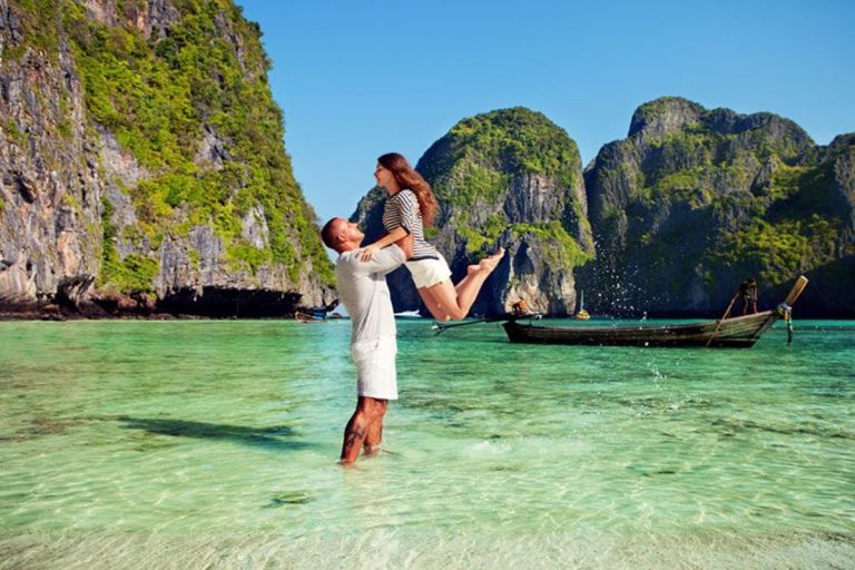 Honeymoon Destinations in India: ये हैं बेस्ट हनीमून डेस्टिनेशन