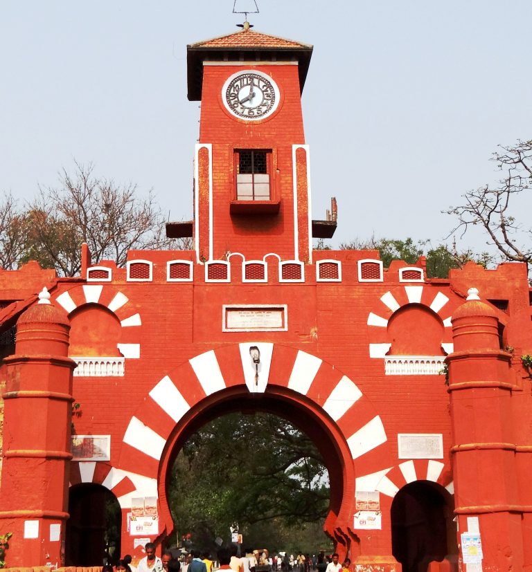 डिस्पिलनरी कमेटी के निर्णयों को लेकर भी एमयू प्रशासन पूरी तरह लापरवाह