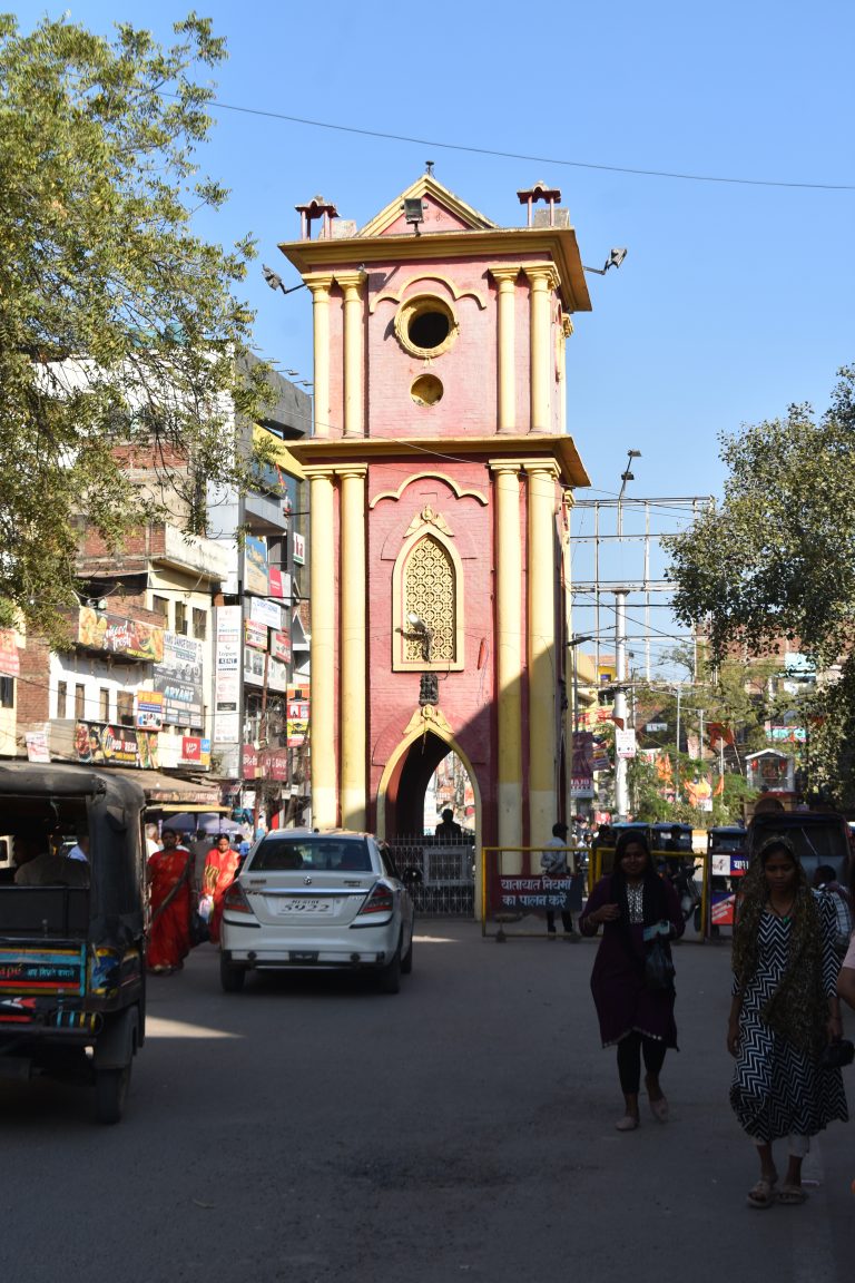 Gaya News : सर्दी से बचाव के लिए चादर में बच्चे को कस कर लपेटा, मौत