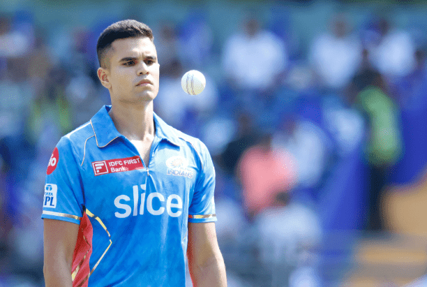 Arjun Tendulkar balling to Ishan Kishan