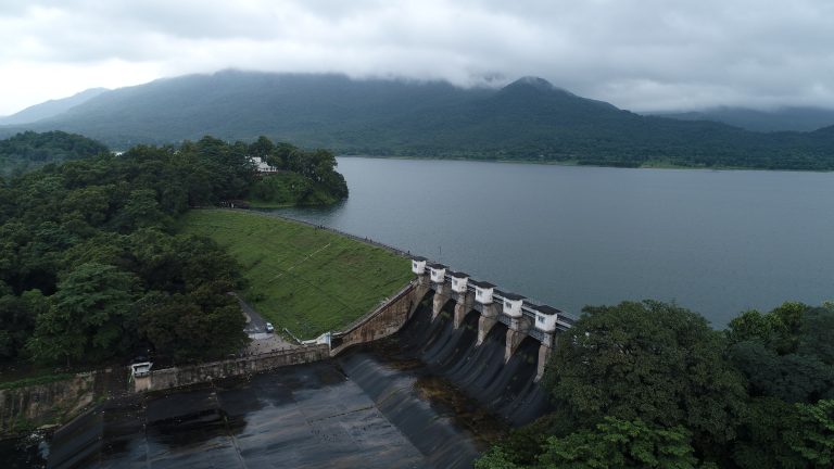 East Singhbhum News : नौवीं की छात्रा ने फांसी लगाकर की आत्महत्या