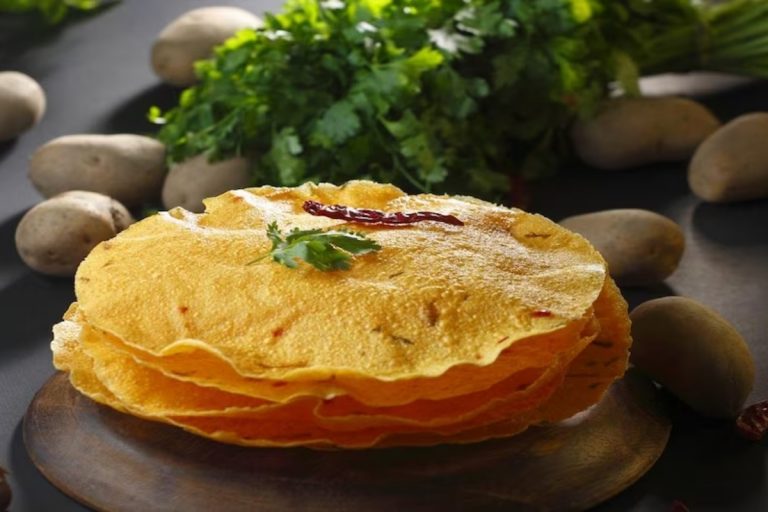 Holi Special Recipe: घर पर बनाएं बाजार जैसे आलू पापड़, देखें ये आसान रेसिपी