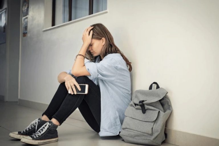 Self Care: तमाम व्यस्तताओं के बीच स्वस्थ रहने के लिए इन आदतों को जीवनशैली में करें शामिल