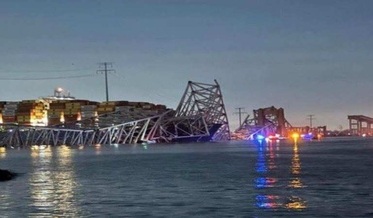 Scott Key Bridge: जहाज के टक्कर से कुछ इस तरह ढह गया फ्रांसिस स्कॉट की ब्रिज, आपातकाल की घोषणा