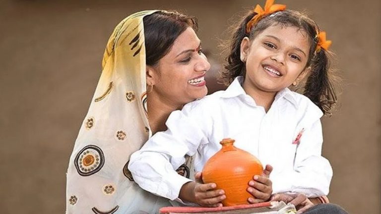 Government schemes : इस योजना से करें अपनी बिटिया का भविष्य सुरक्षित, मिलेंगे शादी के वक्त भी पैसे
