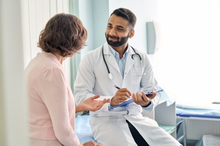 World Thyroid Day पर जानिए कैसे घर पर थायराइड को ठीक करें