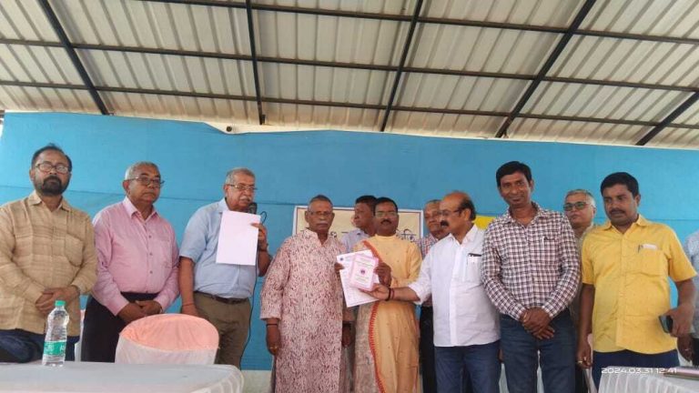 बिना मातृभाषा के हमारा जीवन अधूरा है : विद्रोह कुमार मित्रा