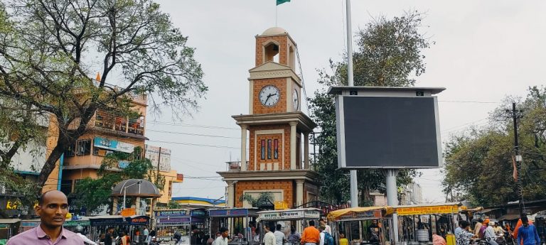 स्मार्ट मीटर लगाने के कार्य में सहयोग करें