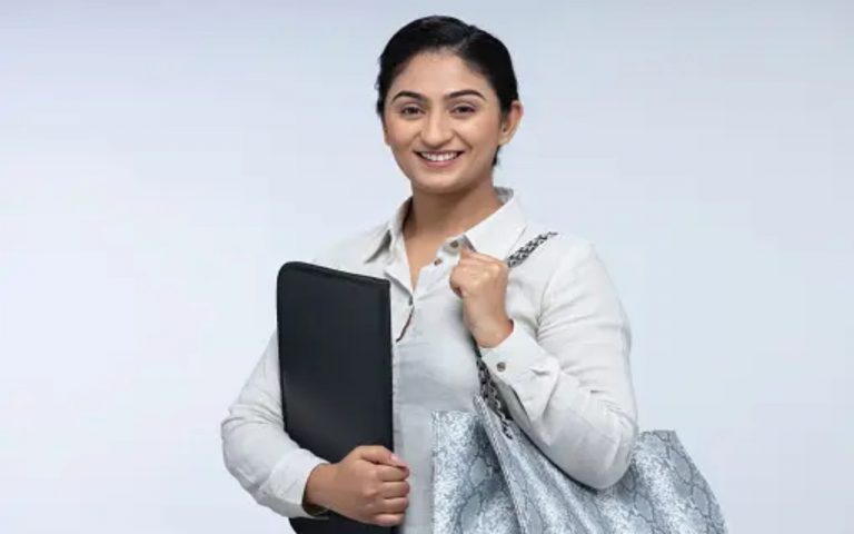 Career in Law: लॉ की पढ़ाई में हैं करियर की भरमार, विशेषज्ञ से जानें सरकारी से लेकर कॉरपोरेट तक के ऑपशन