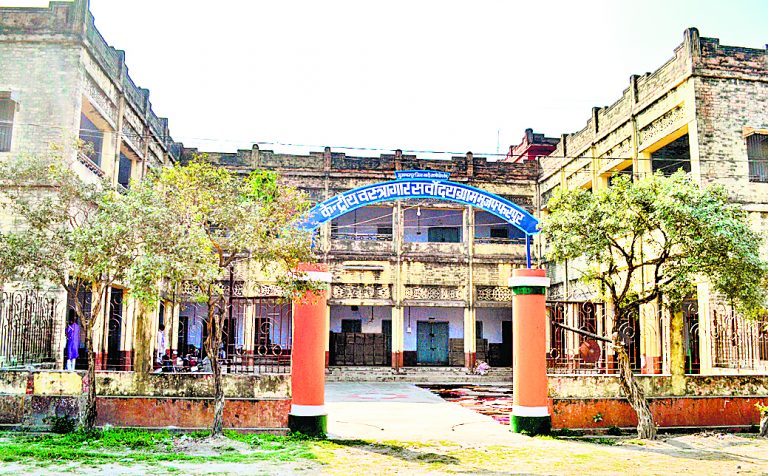 Handloom industry: हस्तकरघा से बने कपड़ों को मिलेगा हैंडलूम मार्का, जानें क्या होगा इससे लाभ 
