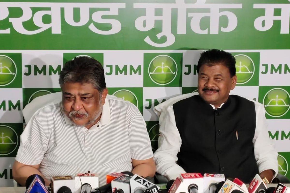 सुप्रियो भट्टाचार्य व बंधु तिर्की