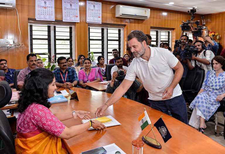 Lok Sabha Election 2024 : राहुल गांधी हैं 20 करोड़ रुपये की संपत्ति के मालिक, जानें हलफनामे में क्या दी जानकारी