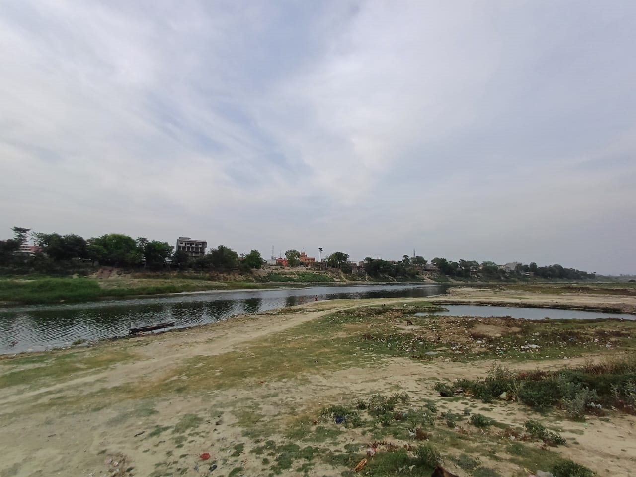 मुजफ्फरपुर में सूखे तालाब