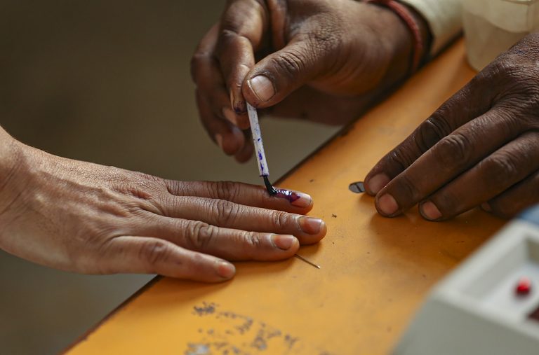 Lok Sabha Elections: बिहार में शाम पांच बजे थम जायेगा तीसरे चरण का चुनावी शोर, 7 मई को 5 सीटों पर वोटिंग