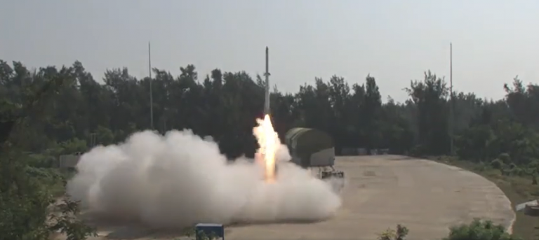 Ballistic Missile: भारत ने दिखाया दम, 250 किमी रेंज की बैलिस्टिक मिसाइल का किया सफल परीक्षण