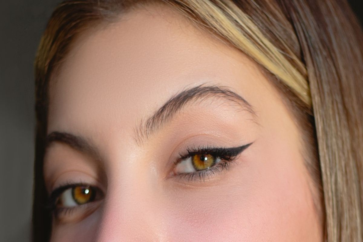 Eyebrows Falling Reason