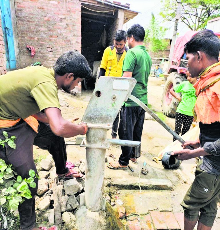 चापाकल मरम्मती का काम लक्ष्य से काफी दूर, 300 की जगह मात्र 60 ही बन पाये