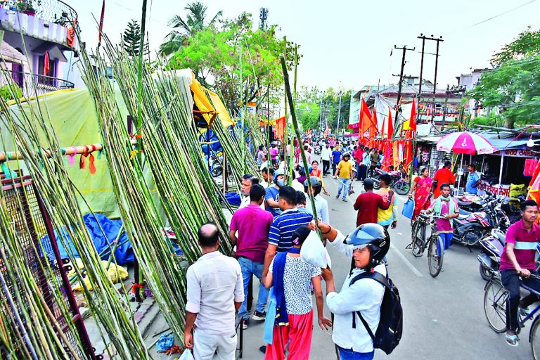 महावीरी पताकों से पटी राजधानी, भव्य शोभायात्रा आज