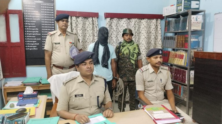 कट्टे व कारतूस के साथ बदमाश गिरफ्तार